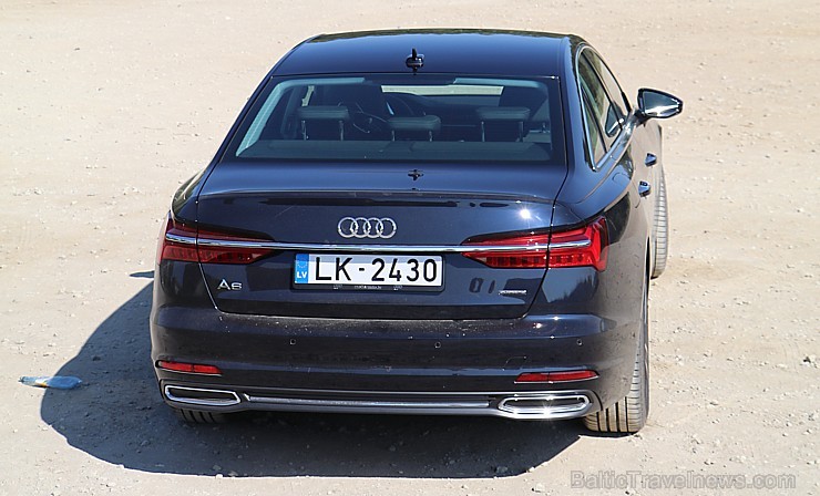 Travelnews.lv ar jauno Audi A6 iepazīst Ziemeļu fortus Liepājā 