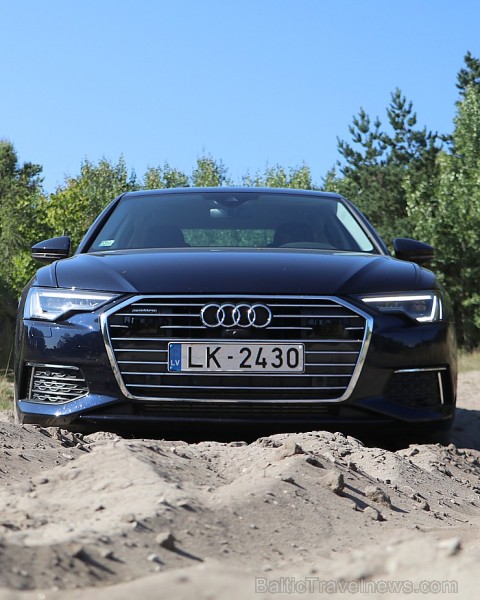 Travelnews.lv ar jauno Audi A6 apceļo vēju pilsētu Liepāju 229232