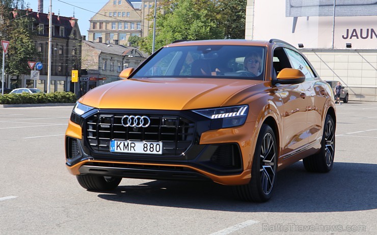 Piecu zvaigžņu viesnīcā «Grand Poet by Semarah Hotels» prezentē jauno «Audi Q8» 229779