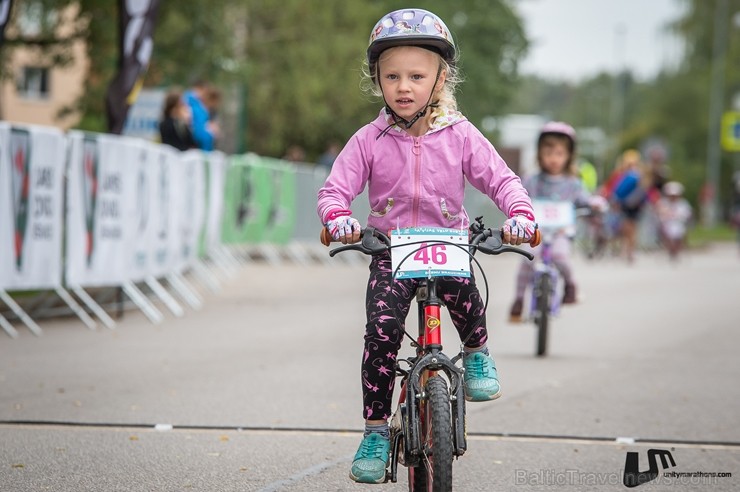 Olainē krāšņi norisinās jau ceturtie Latvijas Velo svētki 231025