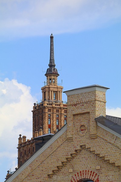 Rīdzinieki un galvaspilsētas viesi 18.08.2018 Spīķeros ar lielu baudu apmeklēja «Rīgas svētku restorāns» pasākumu. Restorāns «Entresol» Rīdzinieki un galvaspilsētas viesi 18.08.2018 Spīķeros ar lielu baudu apmeklēja «Rīgas svētku restorāns» pasākumu. Restorāns «Entresol» 231090
