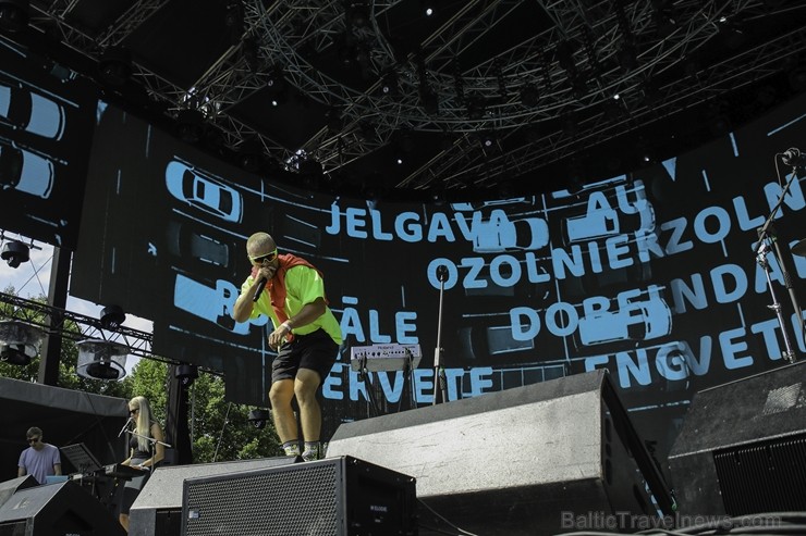 Grandiozi aizvadīta Latvijas simtgades  Rīgas svētku  Krastmalas programma 231597