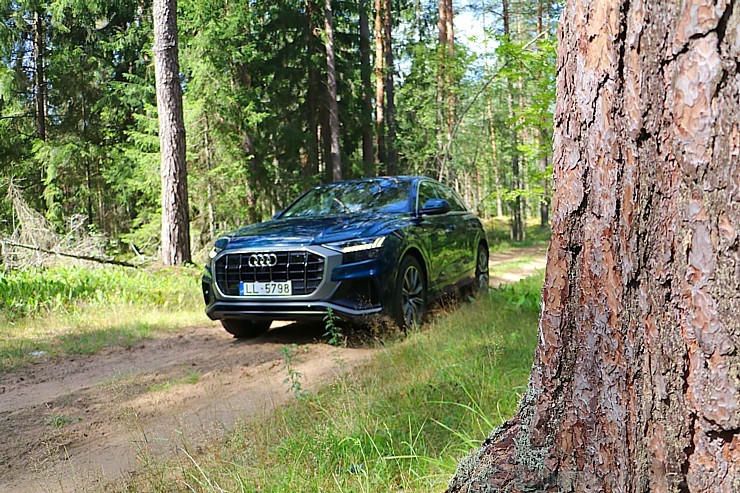 Travelnews.lv ar jauno apvidus automobili «Audi Q8» apceļo Sēliju un Latgali 232226