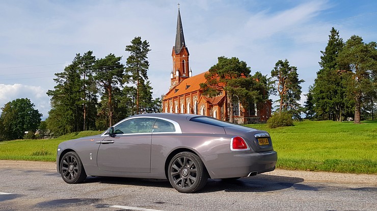 Travelnews.lv ar tūrisma uzņēmējiem un eleganto «Rolls Royce Wraith» apceļo baltu zemes 233271