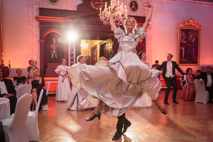 Rīgā aizvada «Latvijas simtgades balli»