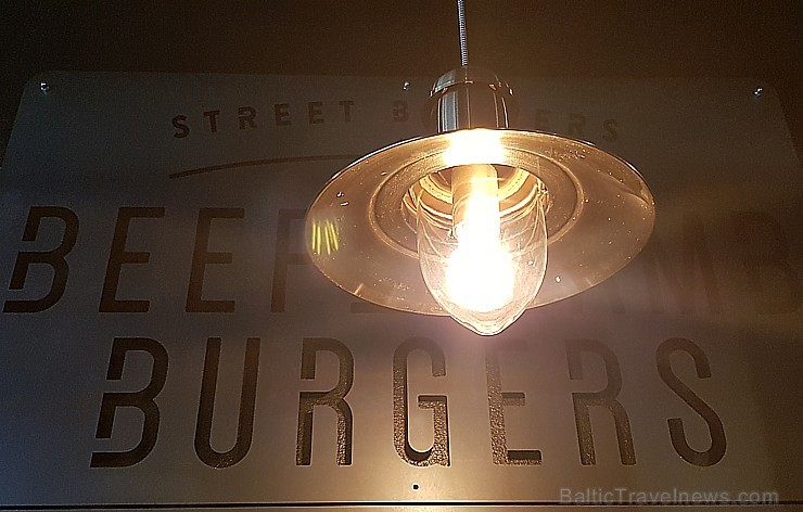 Travelnews.lv apmeklē Rīgas burgernīcu «Street Burger» Blaumaņa ielā 233699