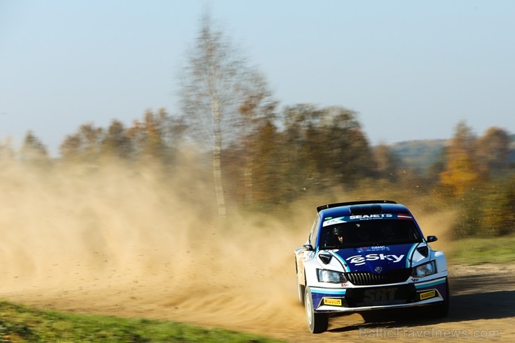 «Rally Liepāja» dārdina Liepāju un pulcē tūkstošiem skatītājus