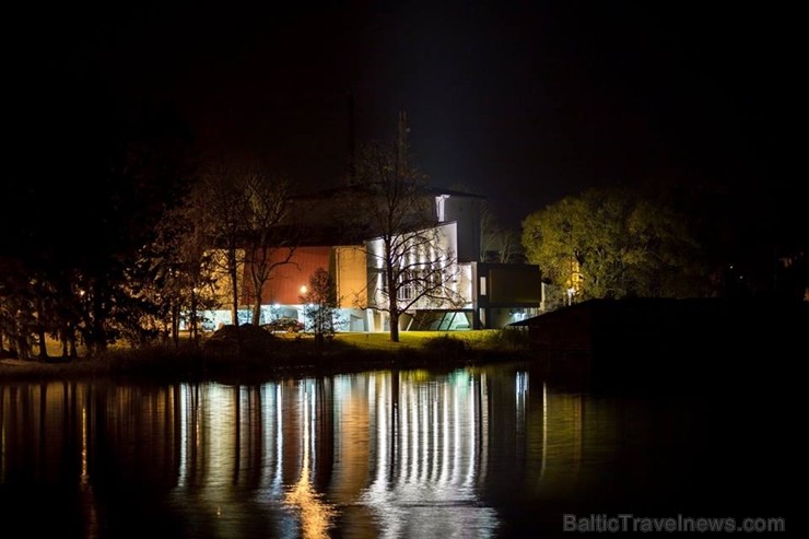 Senatnīgajā Ziemeļvidzemes pilsētā Alūksnē un tās apkārtnē valda zelta rudens. Foto: Māris Šļivka