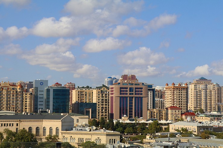 Jaunavas tornis vecpilsētā ir galvenais Baku simbols ar burvīgu pilsētas panorāmas skata laukumu. Sadarbībā ar Latvijas vēstniecību Azerbaidžānā un tū 236632