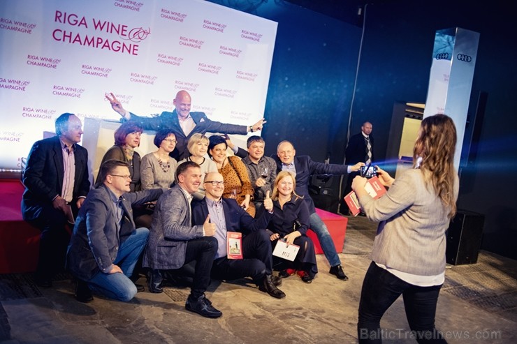 Festivāls Riga Wine & Champagne pulcēja pasaules vadošos vīna ekspertus, lai gardēžiem un vīnmīļiem no visas Baltijas piedāvātu izglītojošas degustāci Festivāls Riga Wine & Champagne pulcēja pasaules vadošos vīna ekspertus, lai gardēžiem un vīnmīļiem no visas Baltijas piedāvātu izglītojošas degustāci 239267