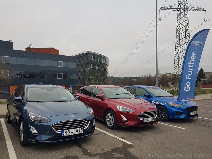 «Ford» Latvijā prezentē «Focus Active» piecdurvju un universāļa versiju 239344