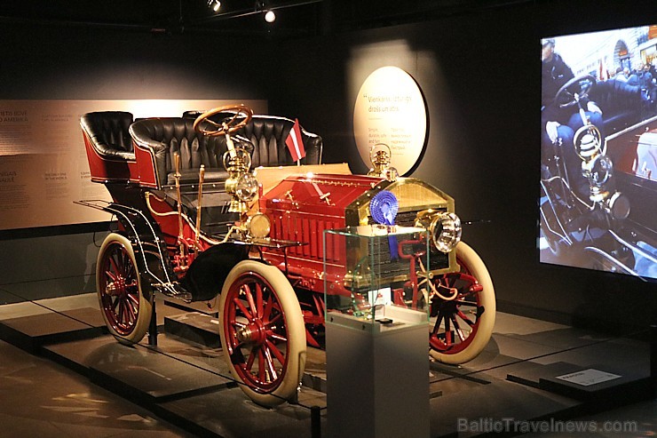 Rīgas Motormuzejs piedāvā izstādi par Latvijas bruņumašīnu no 1918.gada