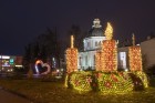 Daugavpilī iedegta pilsētas galvenā egle un iemirdzējusies Latvijā lielākā zvaigzne, bet visus daugavpiliešus un pilsētas viesus gaida atklāta pilsēta 14