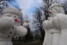 Šoziem Dobeles Sniegavīru saieta tēma ir Latvijas simtgade un tautas varonis - Lāčplēsis. Dobeles laukumos var satikt Melno bruņinieku, Spīdalu, Laimd 11