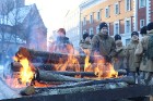 Rīgā atzīmē barikāžu aizstāvju atceres dienu 1