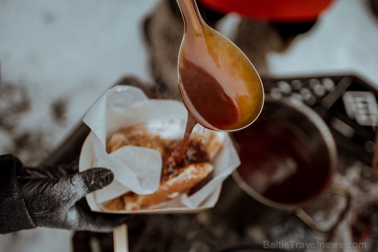 «Ziemas garšu svinēšanas» laikā ikviens ļāvās gastronomiskam piedzīvojumam un izbaudīja labākos Rīgas - Gaujas reģiona restorānu šefpavāru ēdienus, ka