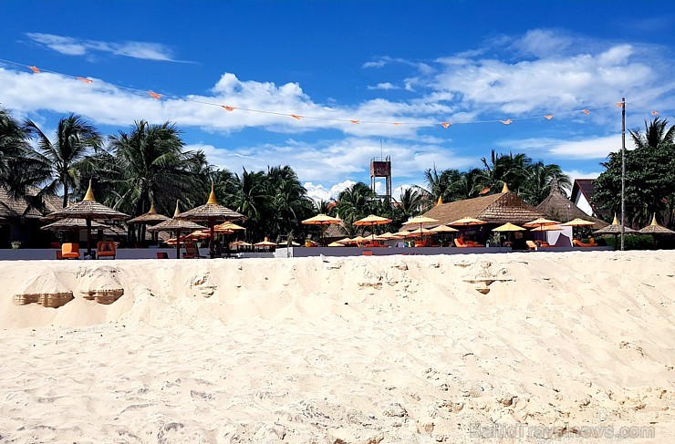 Travelnews.lv iepazīst Vjetnamas viesnīcas «Ocean Star Resort» pludmali  kopā ar 365 brīvdienas un Turkish Airlines 244343