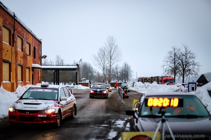 Leģendārajam ziemas rallijam «Sarma 2019» pieteicās deviņdesmit astoņas ekipāžas, kuru sportisti pārstāvēja trīspadsmit valstis, ieskaitot pat tādas k