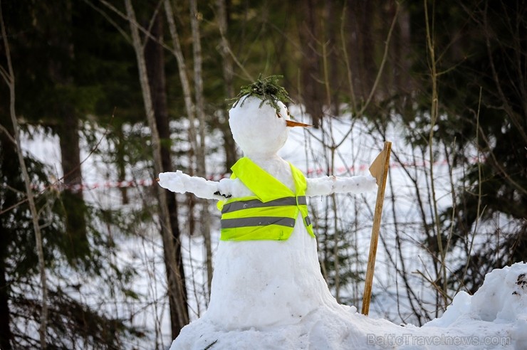 Leģendārajam ziemas rallijam «Sarma 2019» pieteicās deviņdesmit astoņas ekipāžas, kuru sportisti pārstāvēja trīspadsmit valstis, ieskaitot pat tādas k 245560