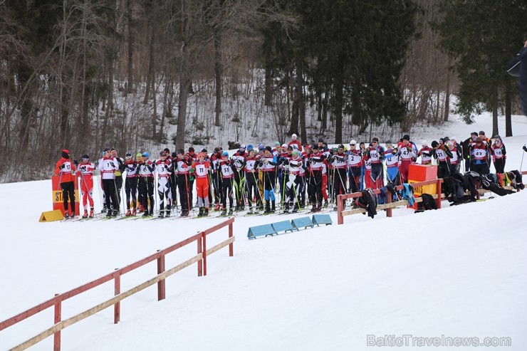 Latvijas biatlona izlases līdera Andreja Rastorgujeva dzimtajā trasē Alūksnes novada ziemas sporta centrā 