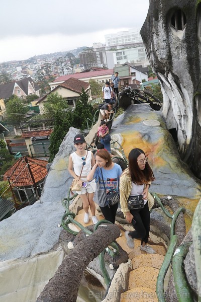 Travelnews.lv apmeklē Dalatas pilsētā savdabīgu «Crazy House». Atbalsta: 365 brīvdienas un Turkish Airlines 248408
