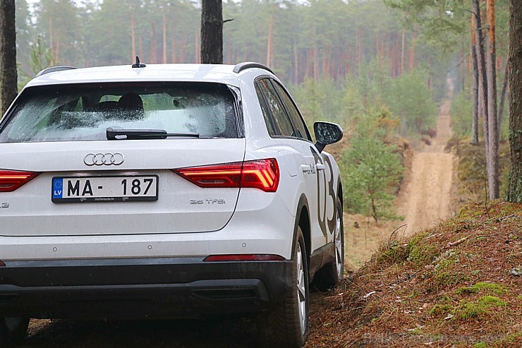Travelnews.lv ar jauno «Audi Q3» apceļo Rīgu, Adažus, Ikšķili un Kuldīgu 249072