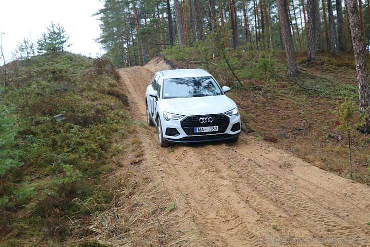 Travelnews.lv ar jauno «Audi Q3» apceļo Rīgu, Adažus, Ikšķili un Kuldīgu