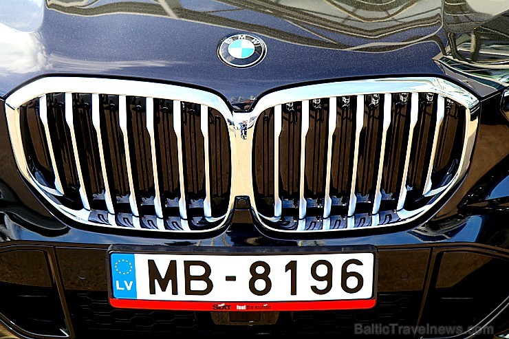 Premium klases mobilitātes uzņēmums «Sixt» iegādājas klientiem jaunus «BMW» zīmola spēkratus 249993