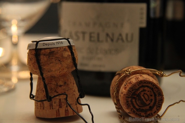 Vīna Studija degustācijas vakarā iepazīstina ar «Champagne Castelnau» šampaniešiem līdzās ar Evas Šubertas stāstu par šiem izcilajiem dzērieniem 251015