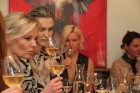 Vīna Studija degustācijas vakarā iepazīstina ar «Champagne Castelnau» šampaniešiem līdzās ar Evas Šubertas stāstu par šiem izcilajiem dzērieniem 9