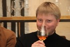 Vīna Studija degustācijas vakarā iepazīstina ar «Champagne Castelnau» šampaniešiem līdzās ar Evas Šubertas stāstu par šiem izcilajiem dzērieniem 11