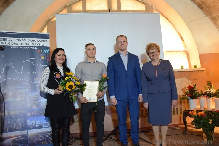 Daugavpils cietoksnī tika svinīgi atklāta Daugavpils pilsētas un novada jaunā 2019. gada tūrisma sezona. Pasākumā piedalījās pilsētas un novada tūrism 252465