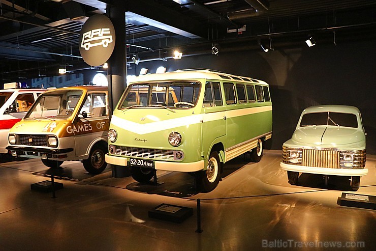Rīgas Motormuzejs atzīmē 30 gadu jubileju ar 2 īpašiem vāģiem «F/N type 2400» un «Citroen DS 19» Rīgas Motormuzejs atzīmē 30 gadu jubileju ar 2 īpašiem vāģiem «F/N type 2400» un «Citroen DS 19» 252606