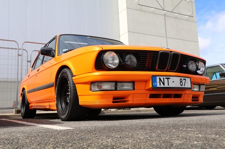 Latvijas Antīko automobiļu kluba «Youngtimer Rally» sekcija rīkoja 5.05.2019 «Youngtimer Cars&Coffee 2019» salidojumu 253042