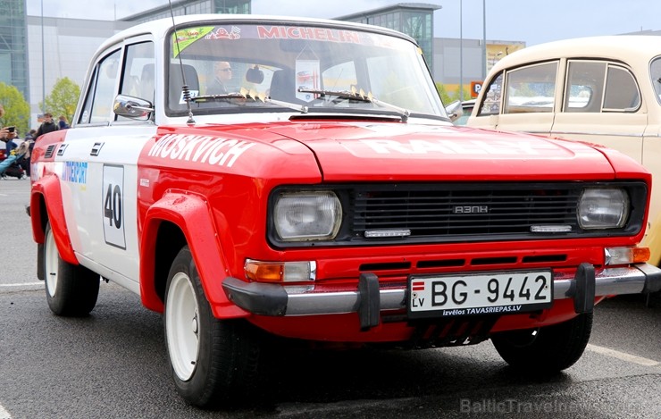 Latvijas Antīko automobiļu kluba «Youngtimer Rally» sekcija rīkoja 5.05.2019 «Youngtimer Cars&Coffee 2019» salidojumu