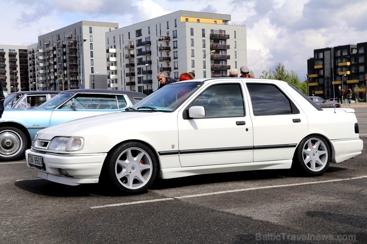 Latvijas Antīko automobiļu kluba «Youngtimer Rally» sekcija rīkoja 5.05.2019 «Youngtimer Cars&Coffee 2019» salidojumu 253117