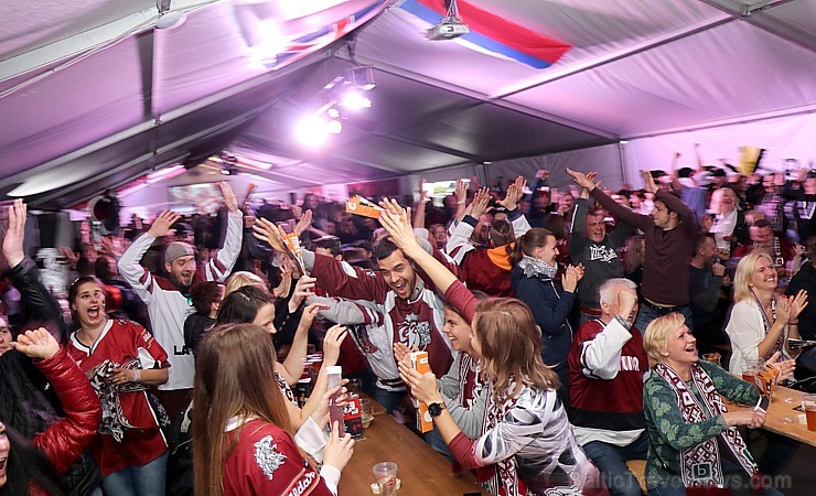 Hokeja fanu māja «Dinamo Rīga»: Latvija uzvar Austriju ar teicamu rezultātu. Atbalsta: «Rīga Istande Hotel» 253774