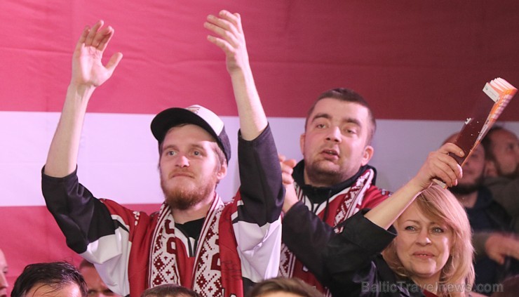 Hokeja fanu māja «Dinamo Rīga»: Latvija uzvar Austriju ar teicamu rezultātu. Atbalsta: «Rīga Istande Hotel» 253801