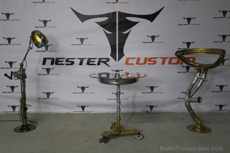 Moto & Metal NESTER CUSTOM mākslas galerija Preiļos ir izklaides komplekss ar izstāžu zālēm, individualizētiem motocikliem un metāla mākslas skulptūrā 253910