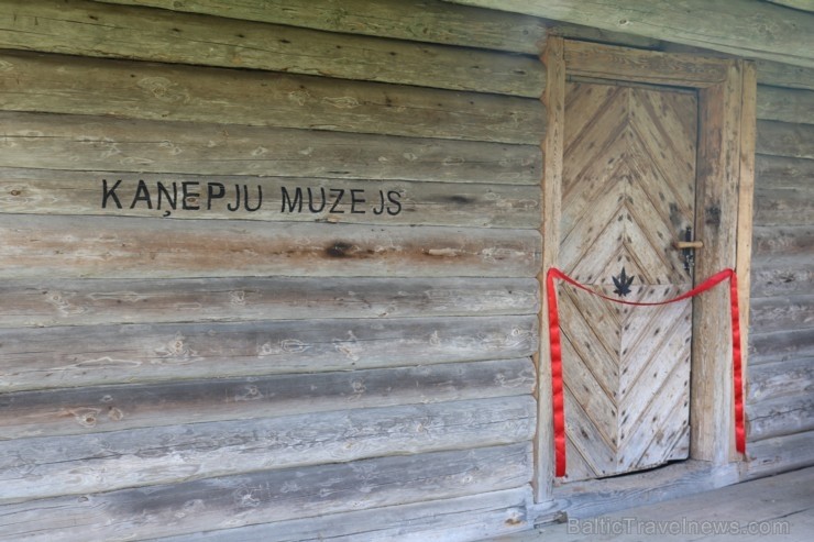 Latgales saimniecībā Viļānu novada Obelišku ciemā atklāts Latvijā pirmais Kaņepju muzejs 253952