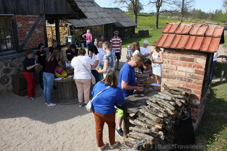 Rallija laikā ceļa posma P 37 apkārtnē tika apskatīti 25 tūrisma objekti. Šogad cīņā par galvenajām balvām devās 151 komanda ar vairāk nekā 670 dalībn 254287