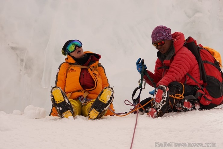 Tūroperatora Alida Tūrs valdes priekšsēdētājs Arno Ter-Saakovs piepildījis savu sapni un sasniedzis pasaules augstāko virsotni Everestu