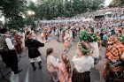 Jau vairākus gadus līgotāji, kuriem tuvāka ir tradicionālā Jāņu svinēšana, pulcējas Rīgas augstākajā kalnā – Dzegužkalnā 20