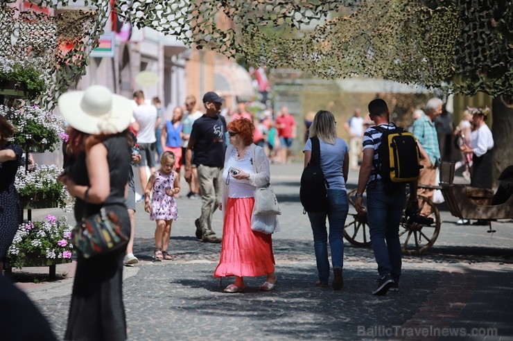 Cēsīs ar plašu pasākumu programmu 22.06.2019 svinēja Latvijas Uzvaras dienu, atceroties Cēsu kauju notikumus pirms 100 gadiem 257550