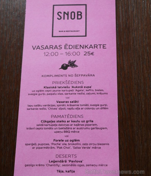 Rīgas 5 zvaigžņu viesnīcas restorāns «Snob» piedāvā izcilu un izsmalcinātu vasaras ēdienkarti
