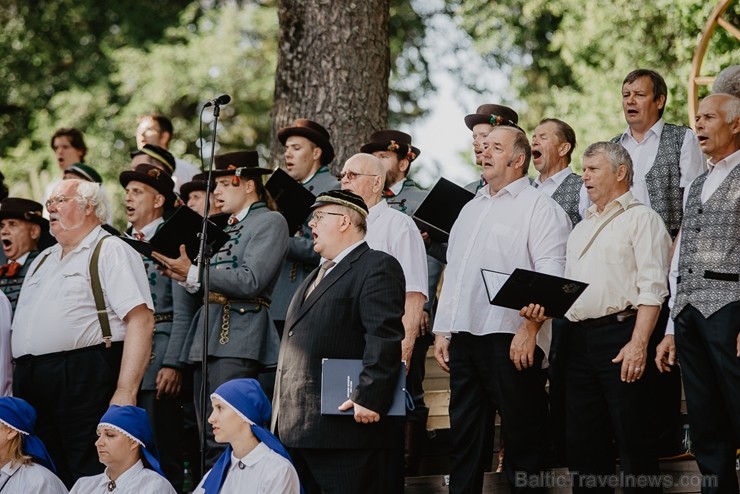 Šogad aprit 155. gadskārta kopš pirmajām dziesmu dienām, kas norisinājās Valmieras pusē - Dikļos Šogad aprit 155. gadskārta kopš pirmajām dziesmu dienām, kas norisinājās Valmieras pusē - Dikļos 258133