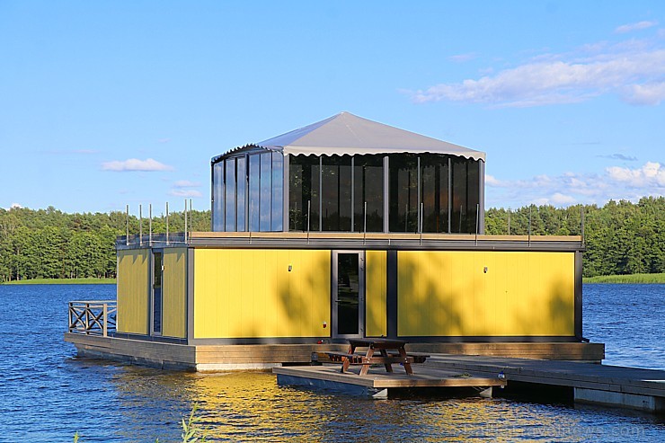 Baltezera krastā ir atvērts jauns un perspektīvs restorāns «Lake House Resto»