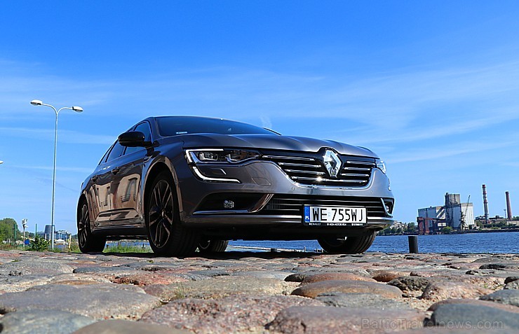 Travelnews.lv apceļo Latviju ar jauno «Renault Talisman» 259097