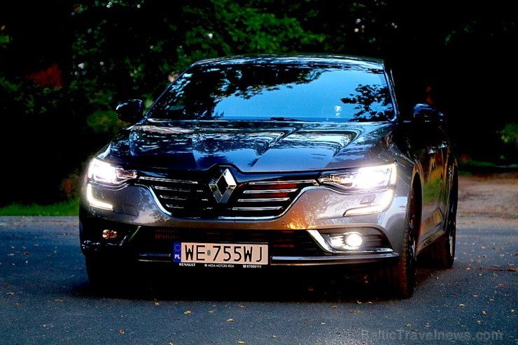 Travelnews.lv apceļo Latviju ar jauno «Renault Talisman» 259125