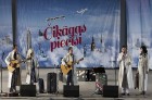 Muzikālā izrāde «Čikāgas piecīši. Leģendu atgriešanās» apceļo Latvijas pilsētas un mazpilsētas. Foto: Andris Zemels 1